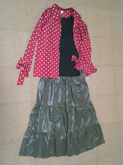 145)990円レザーティアードスカート・緑2