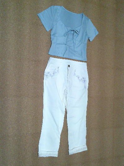 146)660円フロントリボントップス・ライトブルー