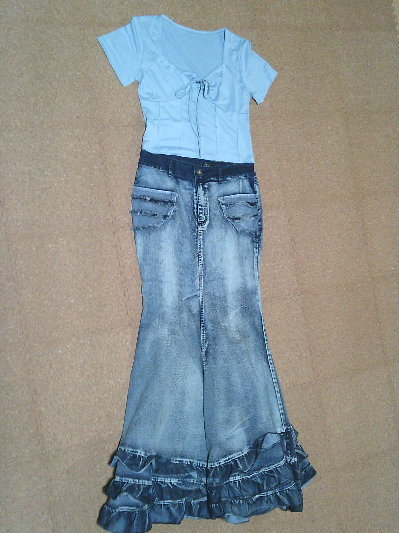 147）660円フロントリボントップス・ライトブルー２