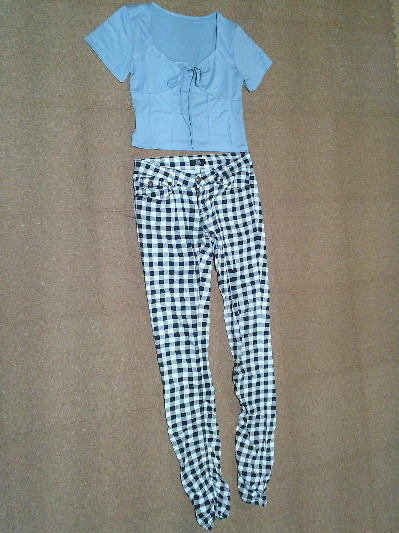 147）660円フロントリボントップス・ライトブルー２