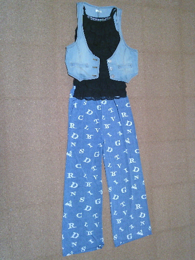 150)653円デニム風イージーパンツ