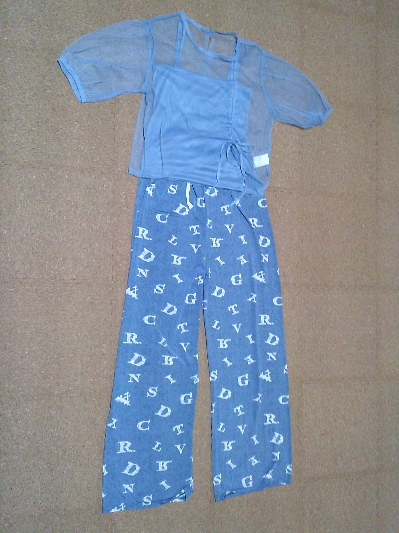 151)653円デニム風イージーパンツ2