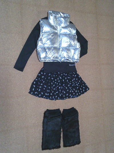 153）297円リボン柄スカート２