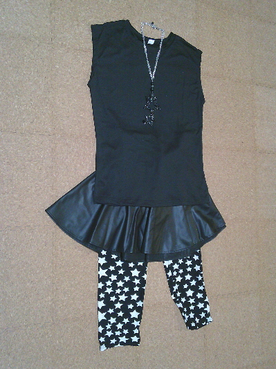 157)590円ノースリカットソー黒2