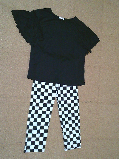 164)940円柄レギンス・チェッカー