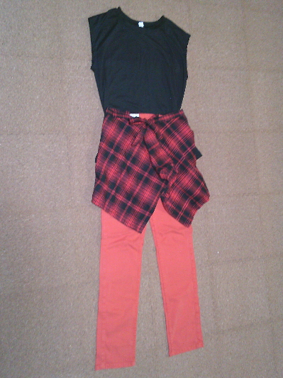 170）649円スキニーパンツ・オレンジ