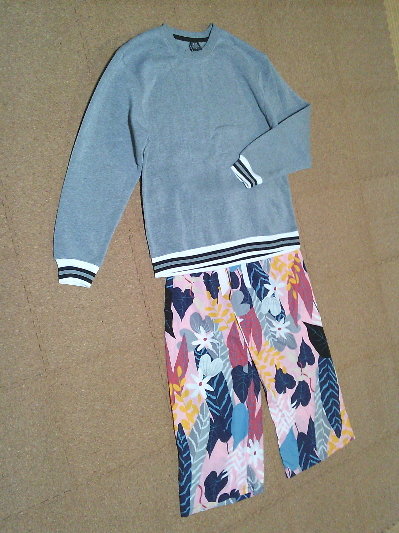 181）770円アメカジトレーナー・グレー２