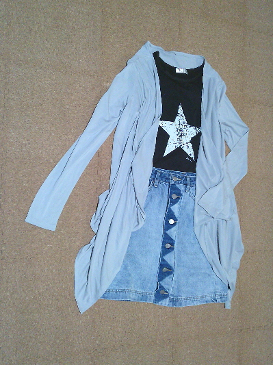 182)300円カーデガン・グレー