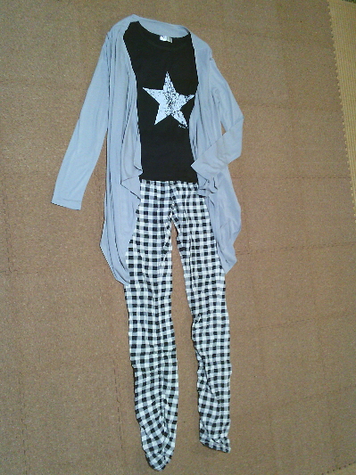 183)300円個性派カーデガン・グレー2