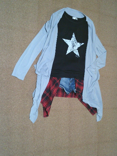 183)300円個性派カーデガン・グレー2