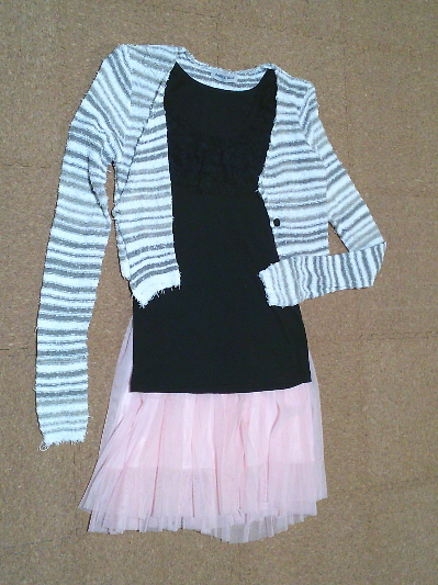 184)550円クロップド・ボーダーカーデガン