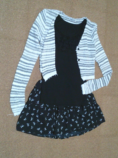 184)550円クロップド・ボーダーカーデガン