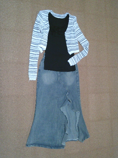 184)550円クロップド・ボーダーカーデガン