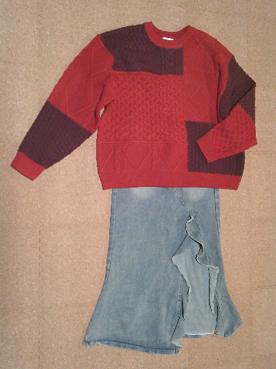 186)999円赤のデザインセーター