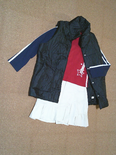 188)550円フロントギャザー・デザインミニスカート白