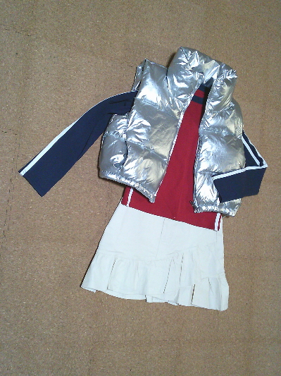 189)550円フロントギャザー・デザインミニスカート白2