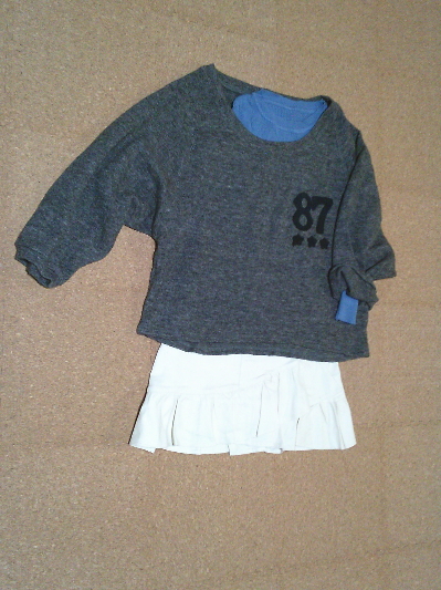 189)550円フロントギャザー・デザインミニスカート白2