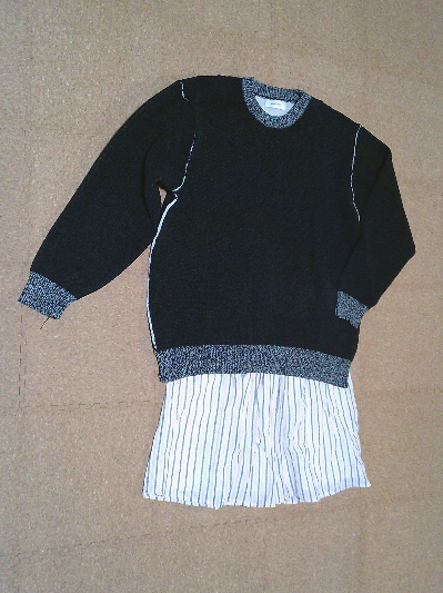 190)957円黒とグレーの配色デザインセーター