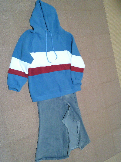 192)871円極厚デザインパーカー