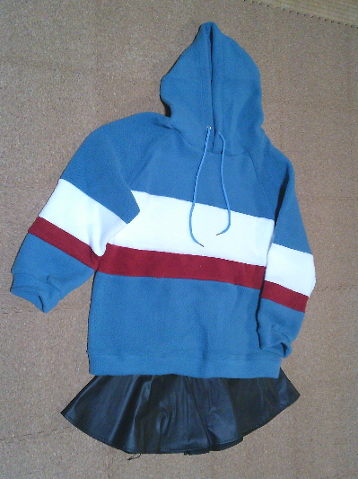 192)871円極厚デザインパーカー