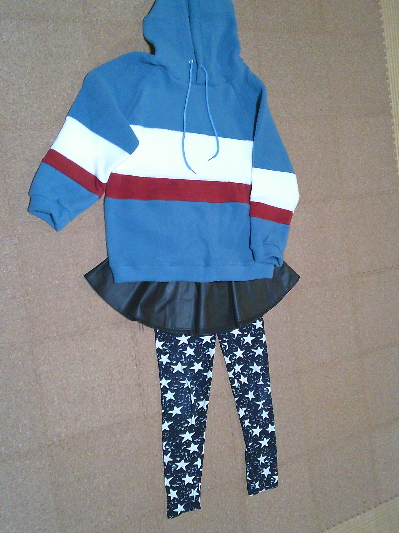 192)871円極厚デザインパーカー