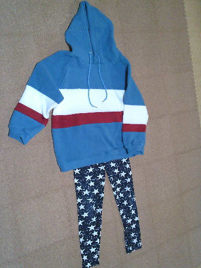 192)871円極厚デザインパーカー