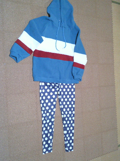 193)871円極厚デザインパーカー2