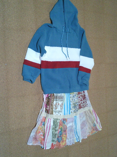 193)871円極厚デザインパーカー2