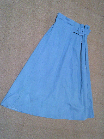 199）500円ラップ風ハイウエストデニムスカート４