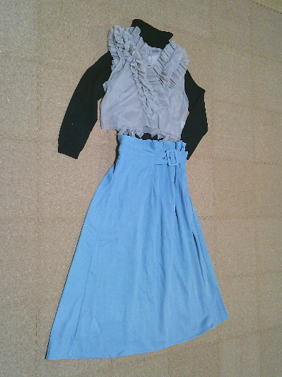 199）500円ラップ風ハイウエストデニムスカート４