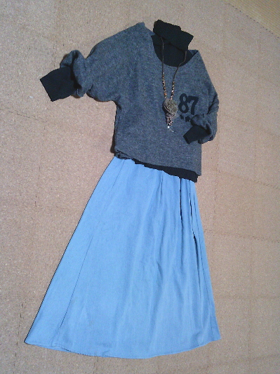 199）500円ラップ風ハイウエストデニムスカート４