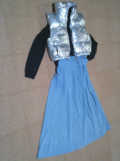 199）500円ラップ風ハイウエストデニムスカート４