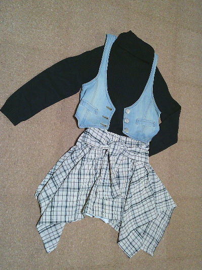 200)550円シャツ巻き風・チェック柄スカート