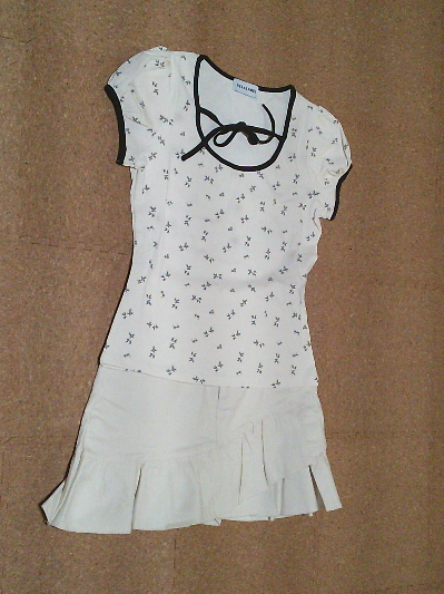 203)400円フロントリボントップス