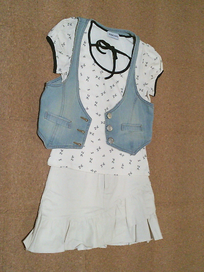 203)400円フロントリボントップス