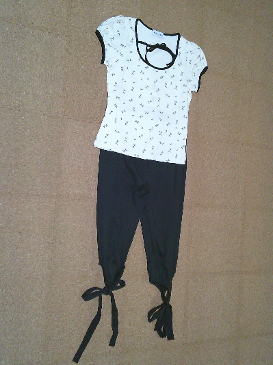 203)400円フロントリボントップス