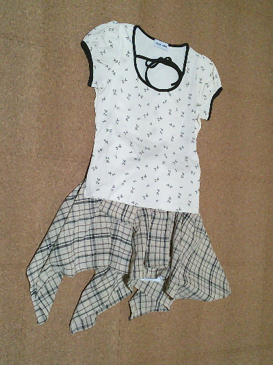 204）400円フロントリボントップス２