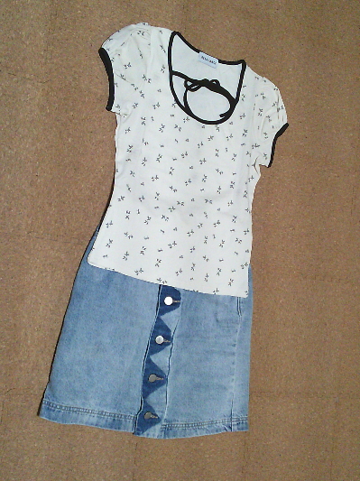 204）400円フロントリボントップス２