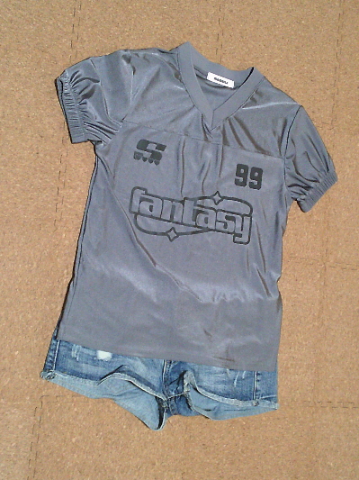 208）385円メタリックTシャツ２